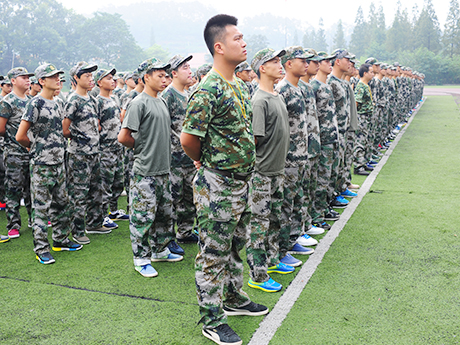 ����ѵ��